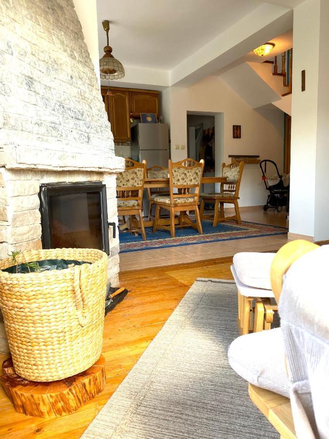 Villa Homy Family House à Bran  Extérieur photo