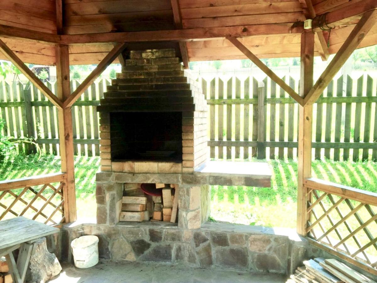 Villa Homy Family House à Bran  Extérieur photo
